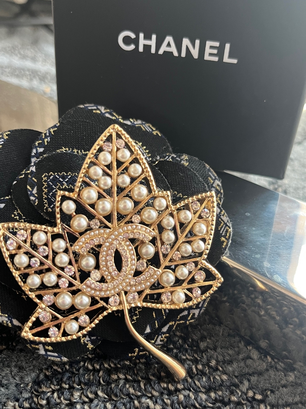 Chanel Gold Pearl CC Leaf Brooch - Black Accent authentic